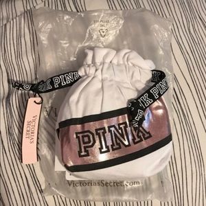 Victoria’s Secret PINK pouch